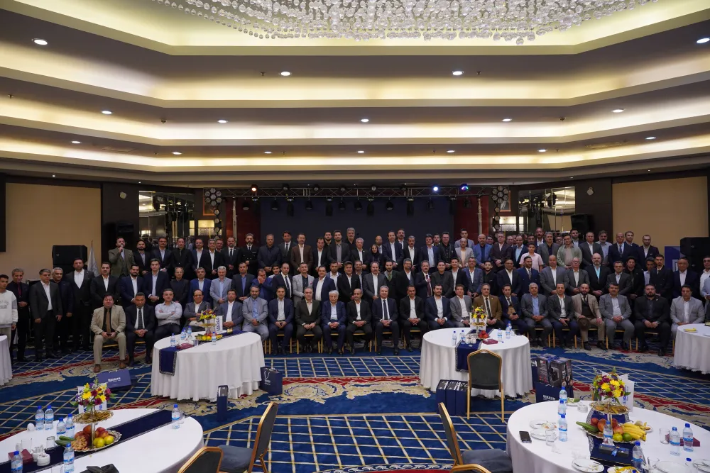 سمینار فروش 1404 - 32 سالگی نیکسان